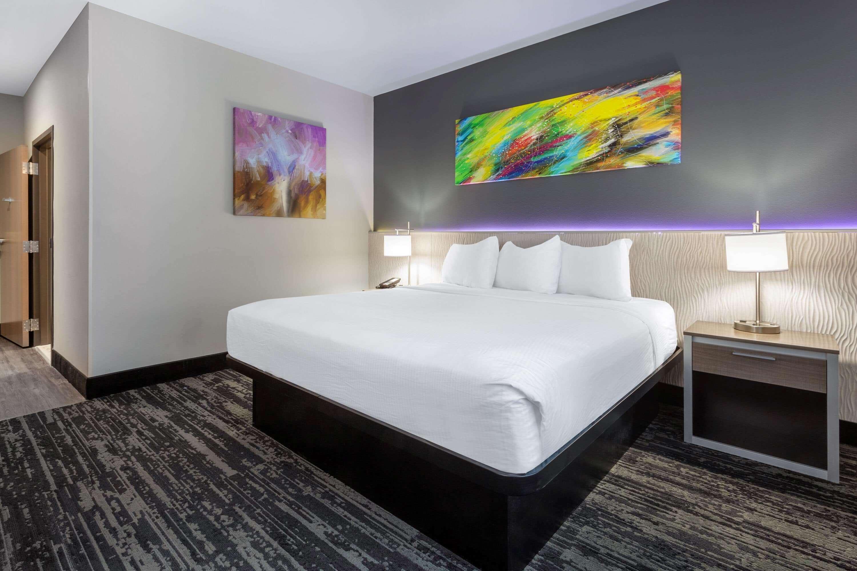 Baymont By Wyndham Madison Hotel Buitenkant foto