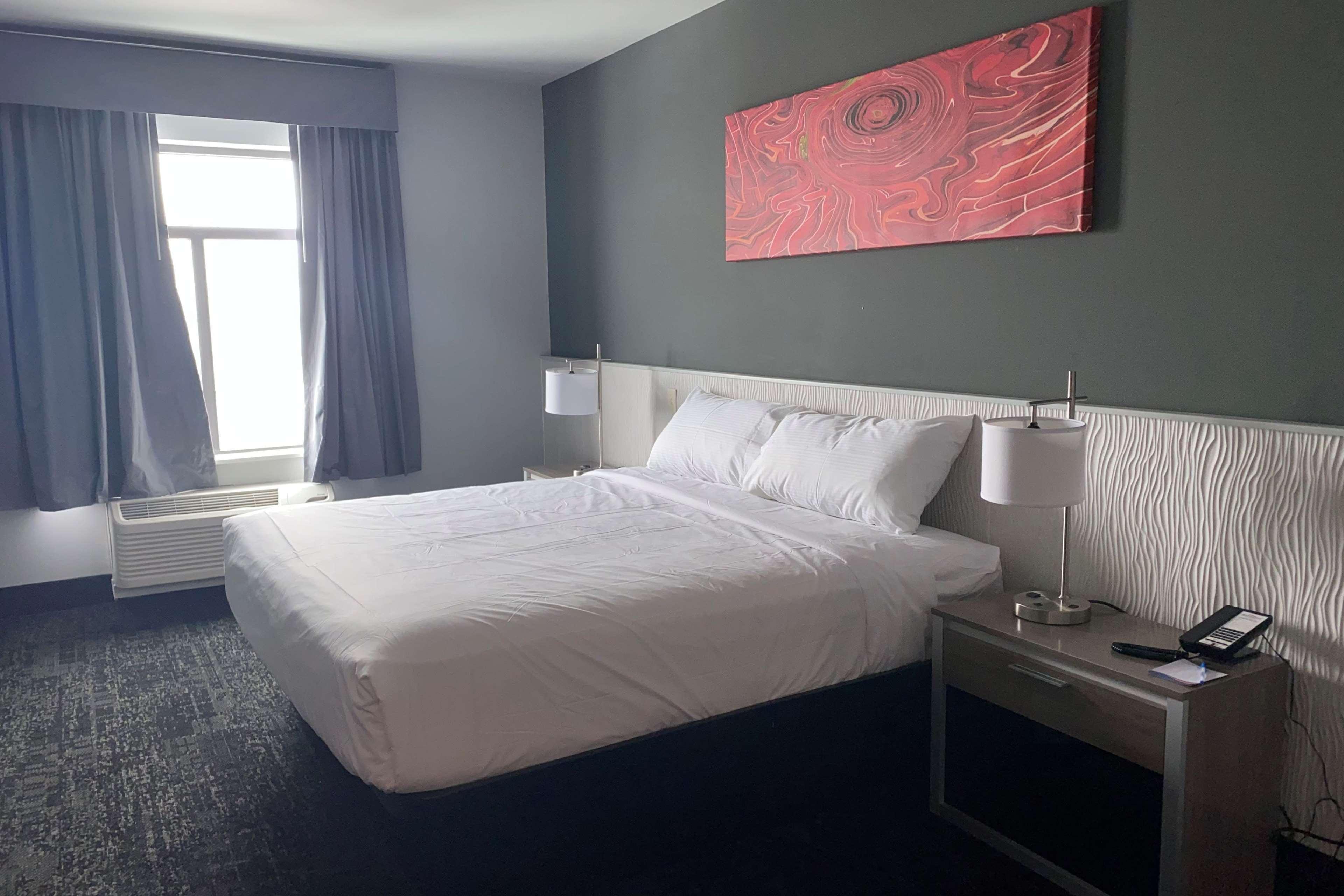 Baymont By Wyndham Madison Hotel Buitenkant foto
