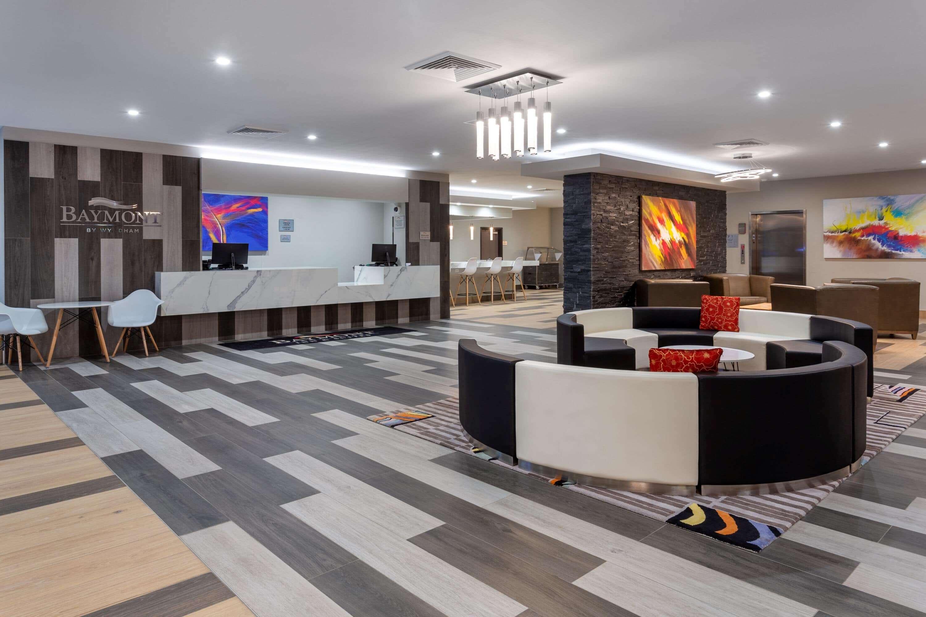 Baymont By Wyndham Madison Hotel Buitenkant foto