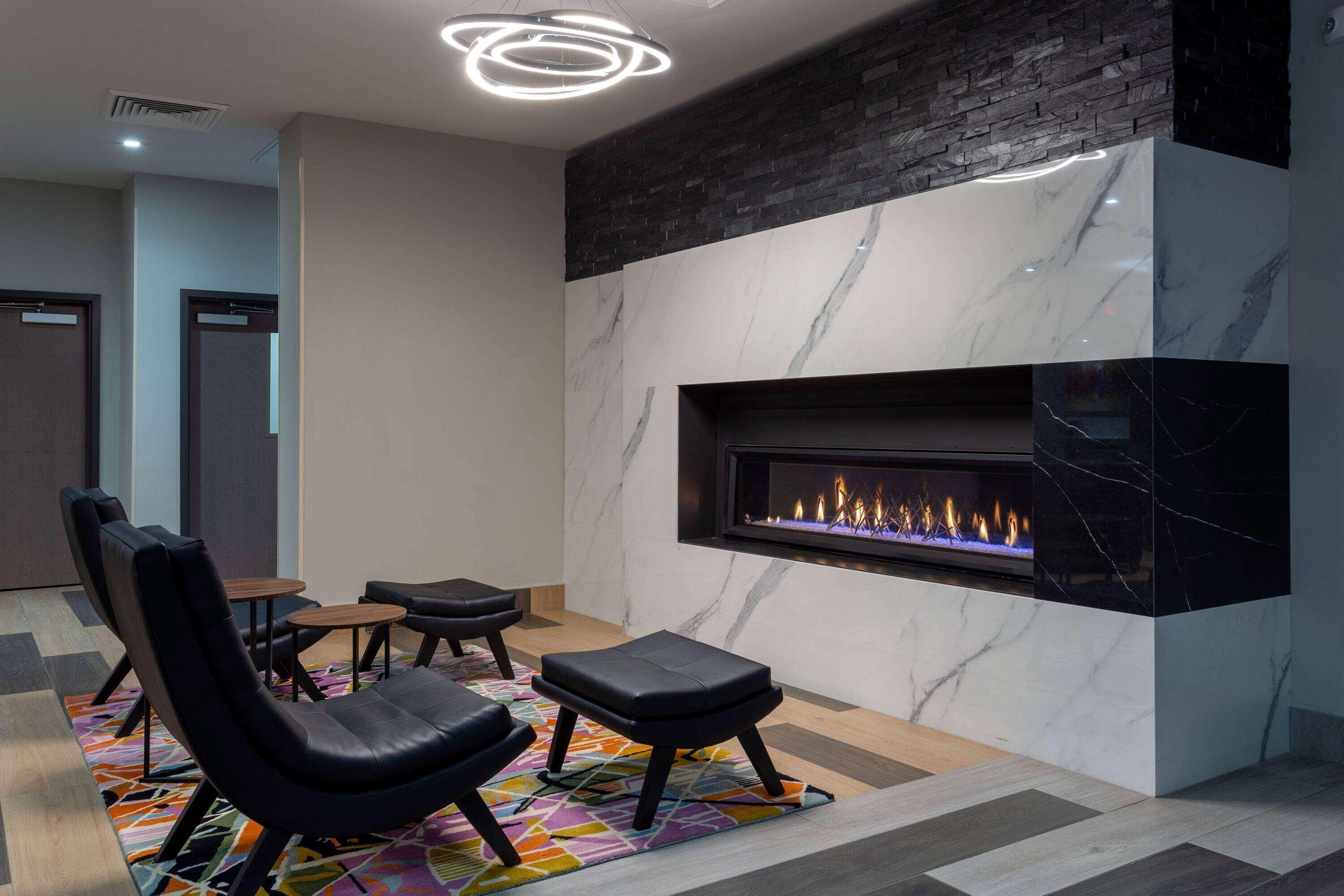 Baymont By Wyndham Madison Hotel Buitenkant foto